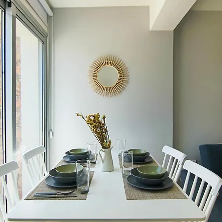 Phaedrus Living View Fountain Court 08 Apartamento *